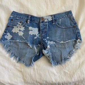 ONEx Oneteaspoon Bonitas Medium Rise Button Fly Short in Floral